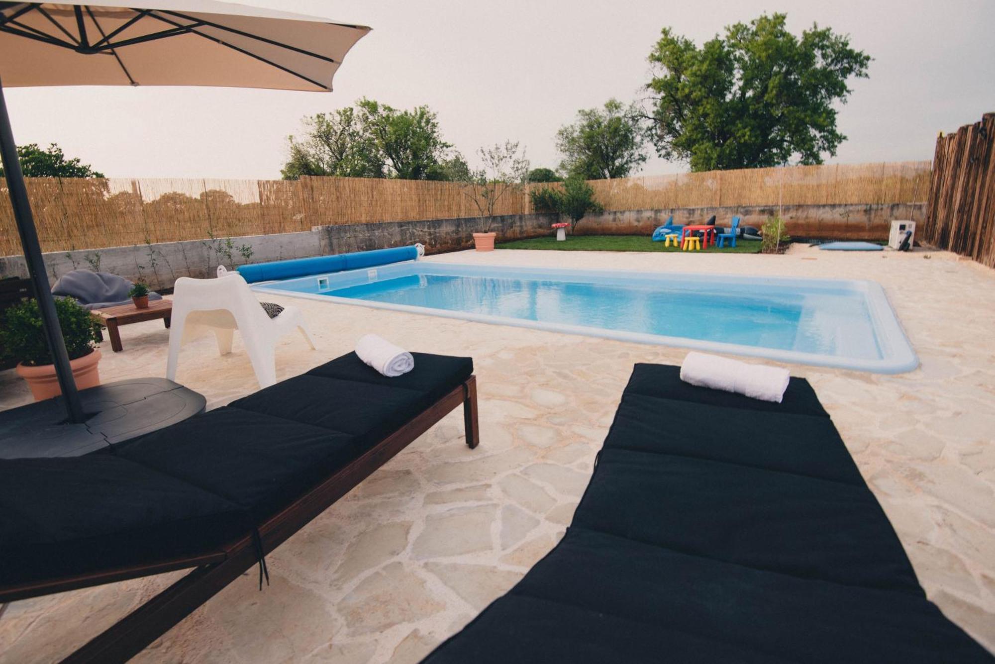 Cozy Country Home With Heated Outdoor Pool Šibenik Esterno foto